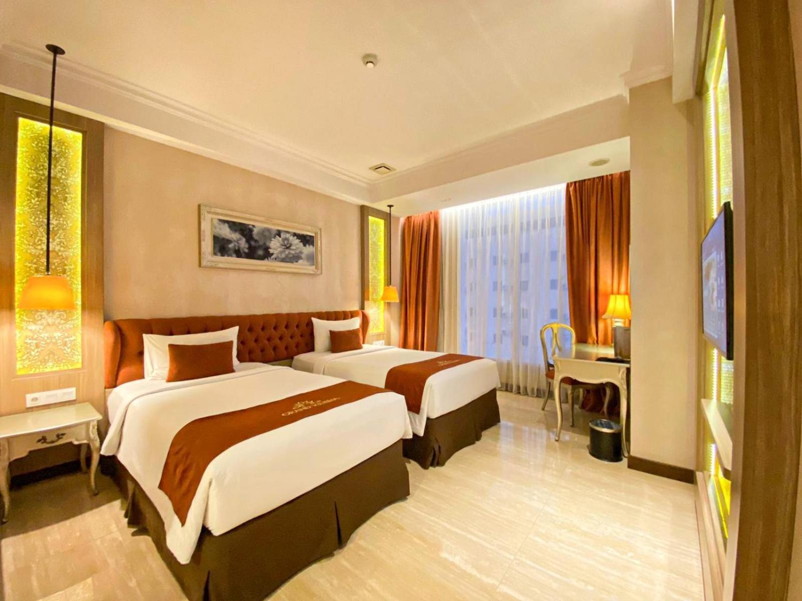 Отель Grand Keisha Yogyakarta Kejayan Экстерьер фото