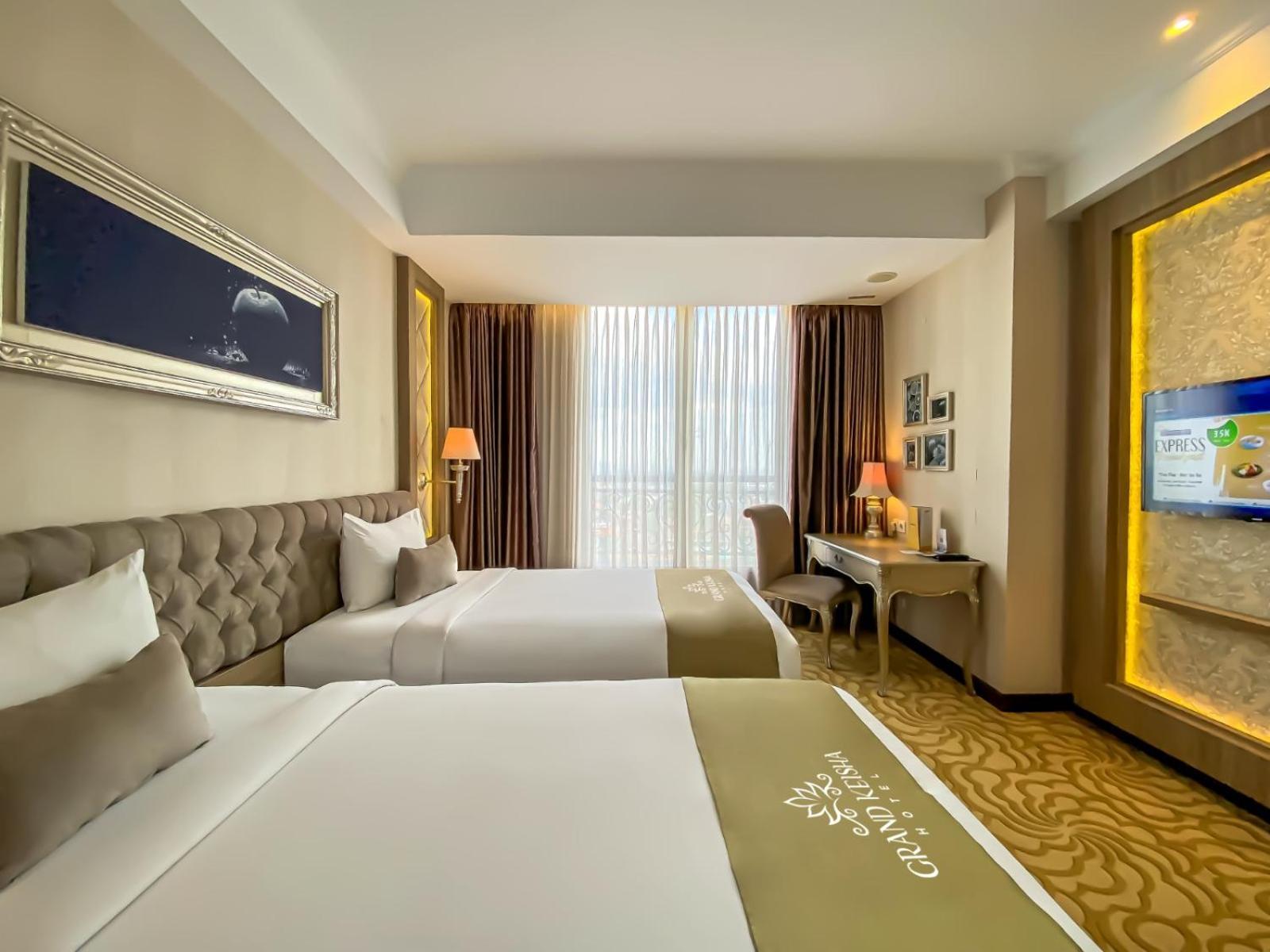 Отель Grand Keisha Yogyakarta Kejayan Экстерьер фото