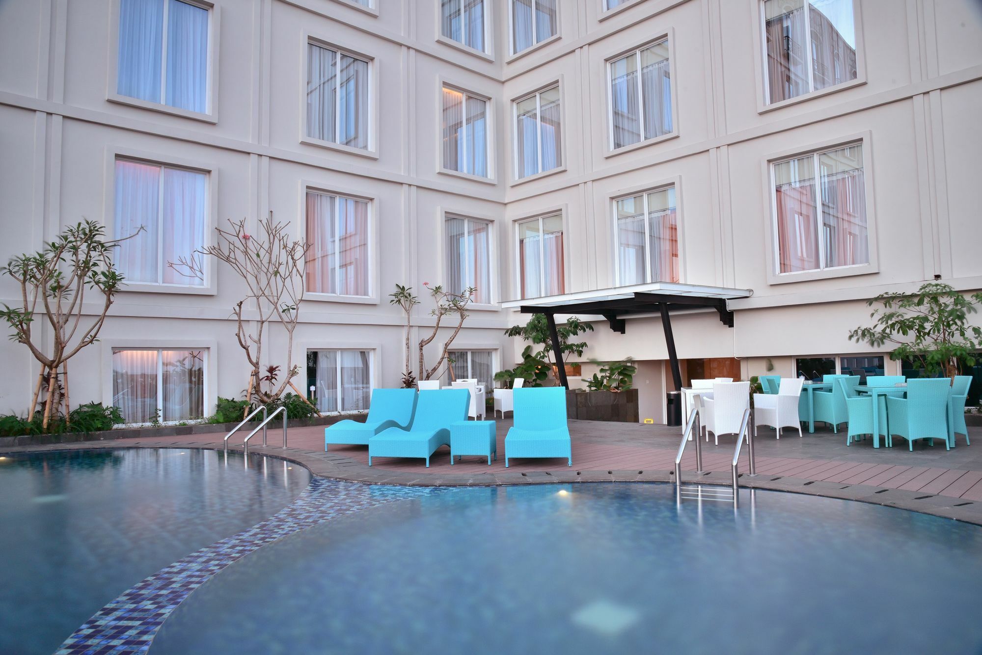 Отель Grand Keisha Yogyakarta Kejayan Экстерьер фото